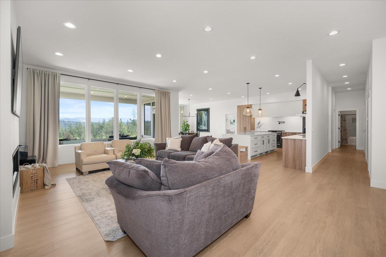 5257 South Falcon Point Spokane, WA 99224 - Photo 6 of 47