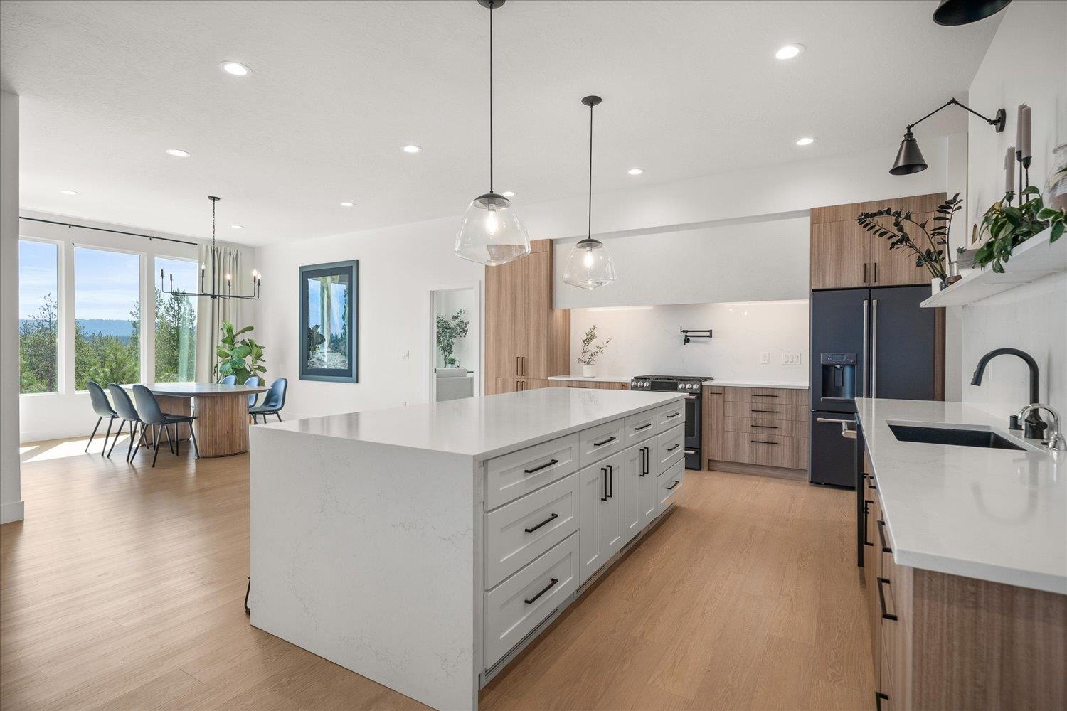 5257 South Falcon Point Spokane, WA 99224 - Photo 8 of 47