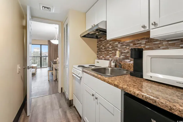 $165,000 | 210 75th Avenue North, Unit 4032, Myrtle Beach, SC 29572