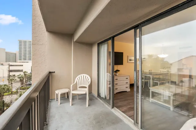 $165,000 | 210 75th Avenue North, Unit 4032, Myrtle Beach, SC 29572