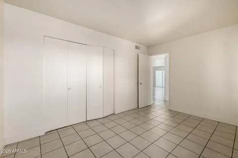 $879,000 | 17859 North 40th Street, Phoenix, AZ 85032