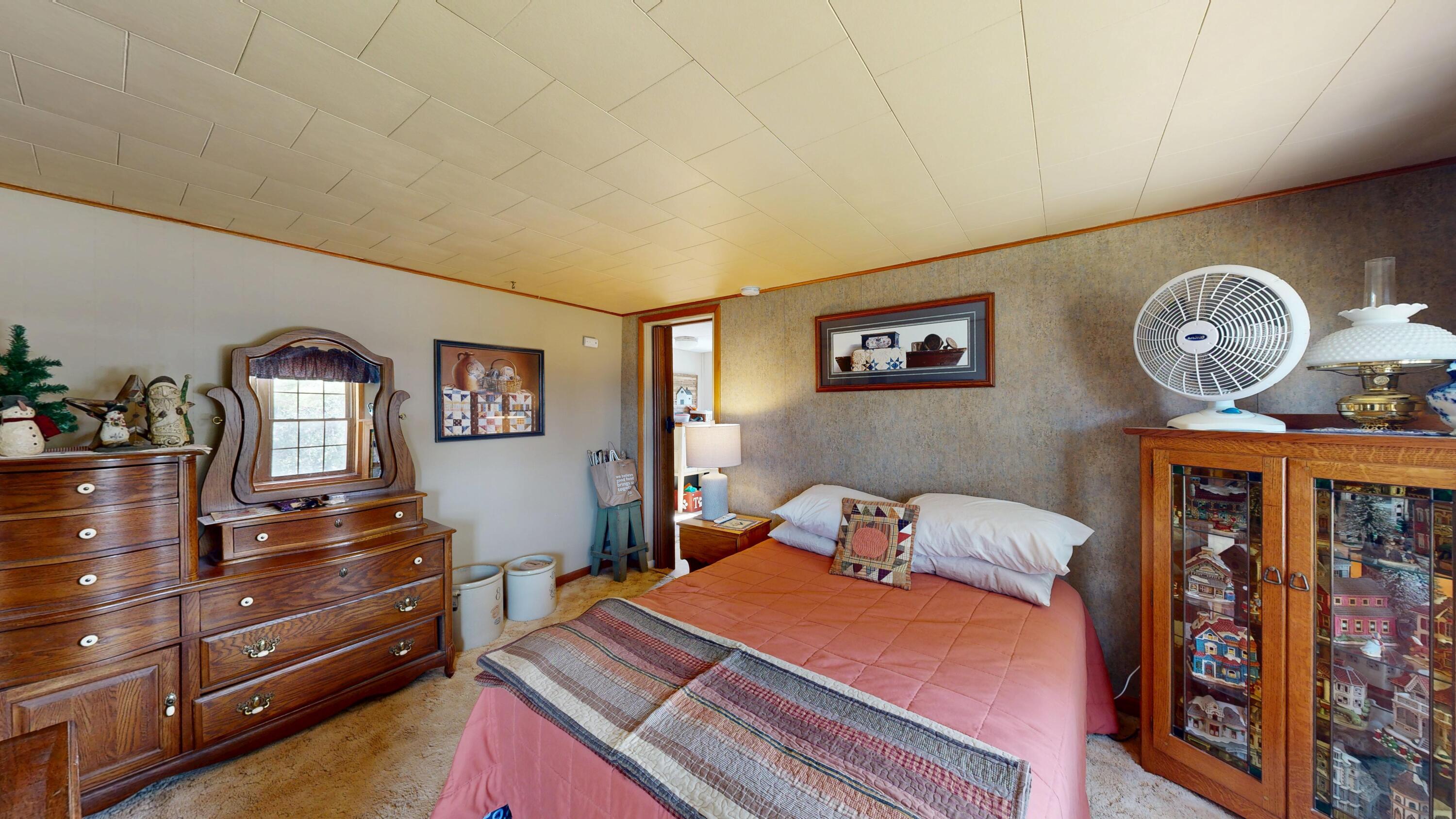 E6993 County Rd Y Viroqua, WI 54665 - Photo 16 of 51 Primary Bedroom