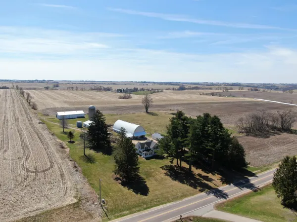 $675,000 | E6993 County Rd Y, Viroqua, WI 54665
