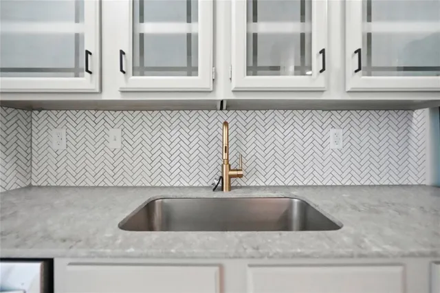 $2,000 | 521 Cumberland Drive, Allen, TX 75002