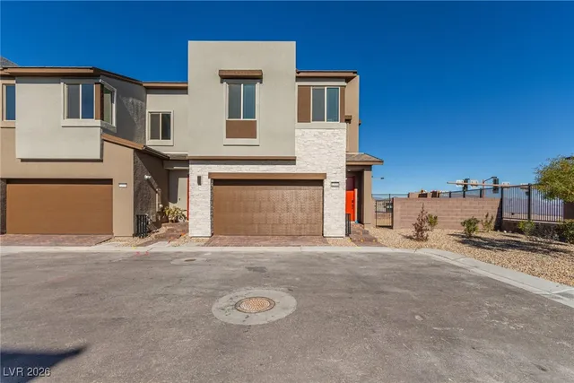$630,000 | 11850 Angle Clf Avenue, Las Vegas, NV 89138