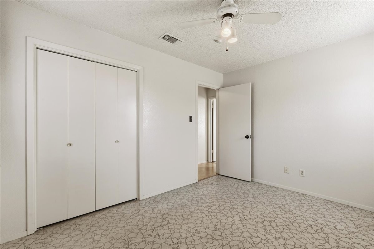 303 Ponderosa Road Bastrop, TX 78602 - Photo 19 of 34 a view of an empty room