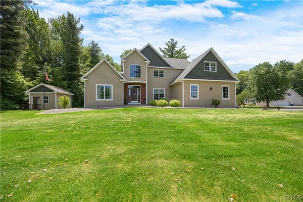 $590,000 | 399 Hourglass Lane, Lysander, NY 13027