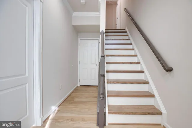 $665,000 | 43180 Loudoun Reserve Drive, Ashburn, VA 20148