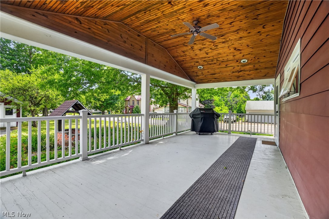 13721 Spring Street Burton, OH 44021 - Photo 5 of 47