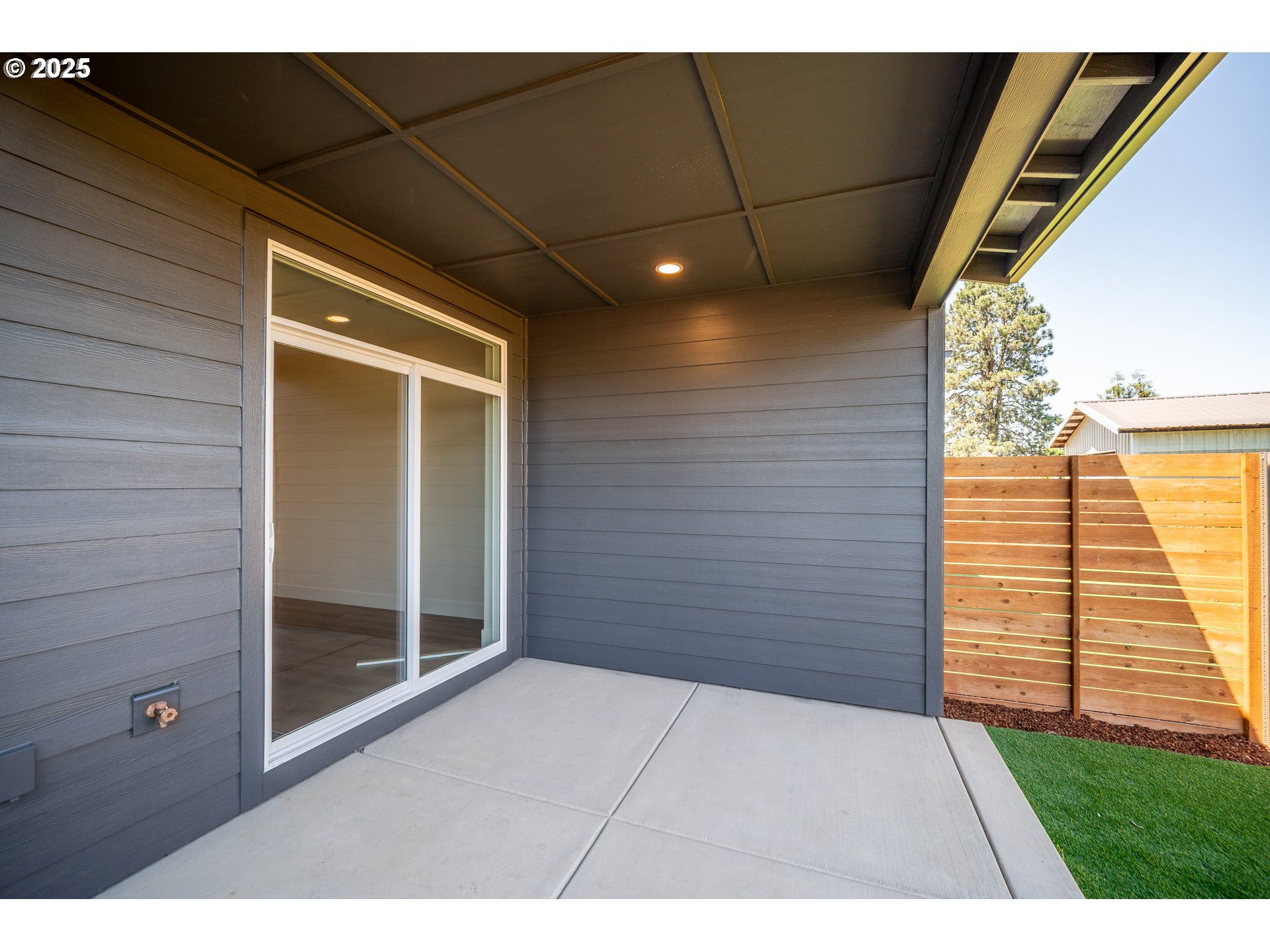 619 East Heintz Street Molalla, OR 97038 - Photo 14 of 31