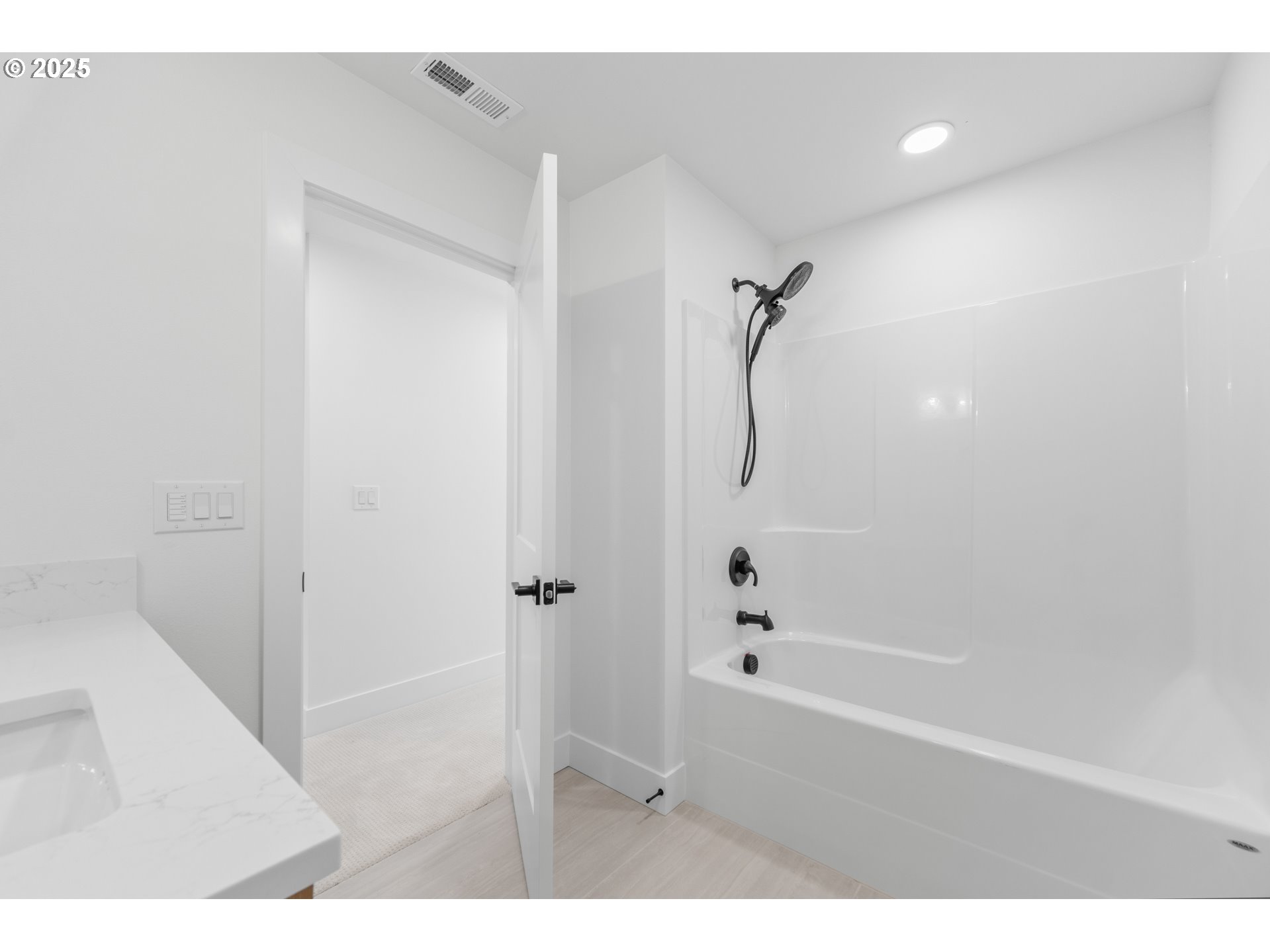 619 East Heintz Street Molalla, OR 97038 - Photo 21 of 31