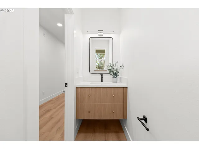 $429,900 | 619 East Heintz Street, Molalla, OR 97038