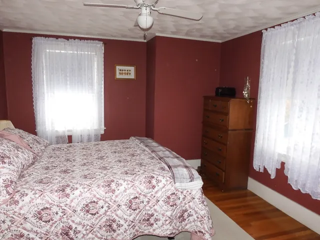 $579,900 | 160 1/2 East Street, Methuen, MA 01844