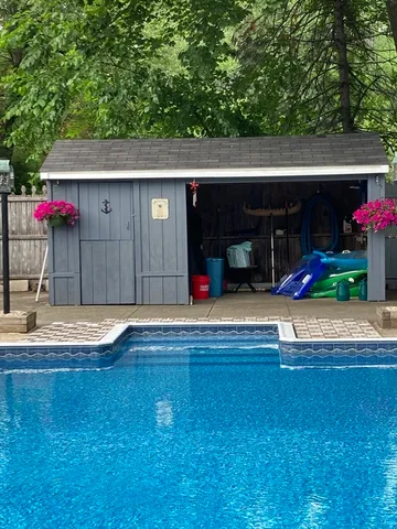 $579,900 | 160 1/2 East Street, Methuen, MA 01844