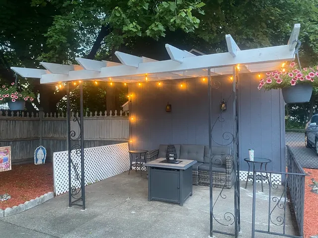 $579,900 | 160 1/2 East Street, Methuen, MA 01844