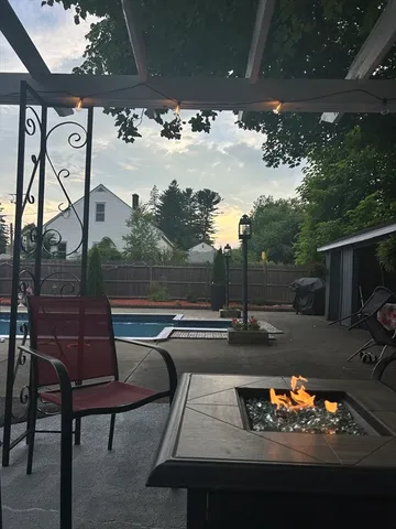 $579,900 | 160 1/2 East Street, Methuen, MA 01844