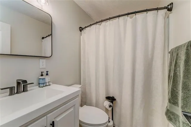 $299,999 | 300 Brody Drive Northeast, Resaca, GA 30735