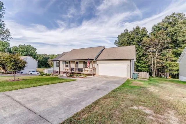 $299,999 | 300 Brody Drive Northeast, Resaca, GA 30735
