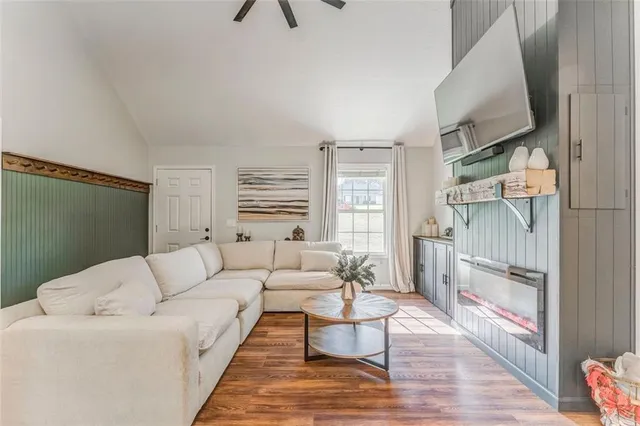 $299,999 | 300 Brody Drive Northeast, Resaca, GA 30735