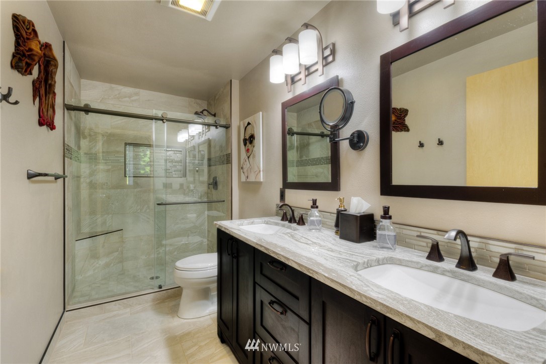 2918 Southeast 8th Street, Unit 1125 Renton, WA 98058 - Photo 11 of 19 Gallery Image 11