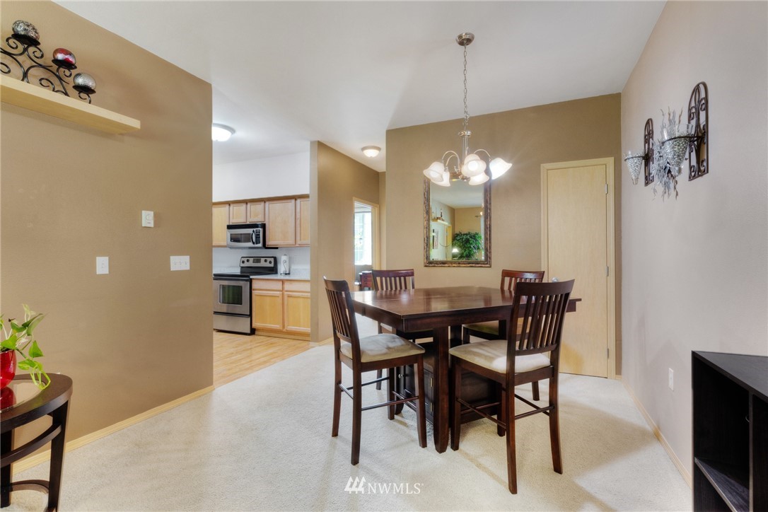 2918 Southeast 8th Street, Unit 1125 Renton, WA 98058 - Photo 5 of 19 Gallery Image 5