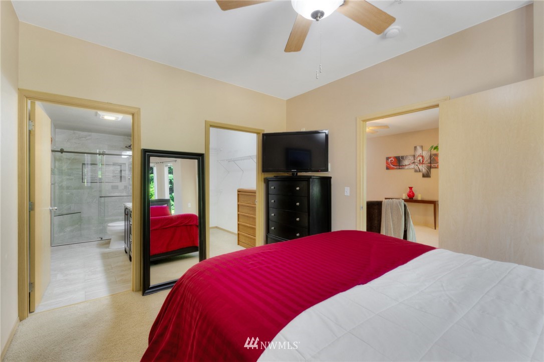 2918 Southeast 8th Street, Unit 1125 Renton, WA 98058 - Photo 10 of 19 Gallery Image 10