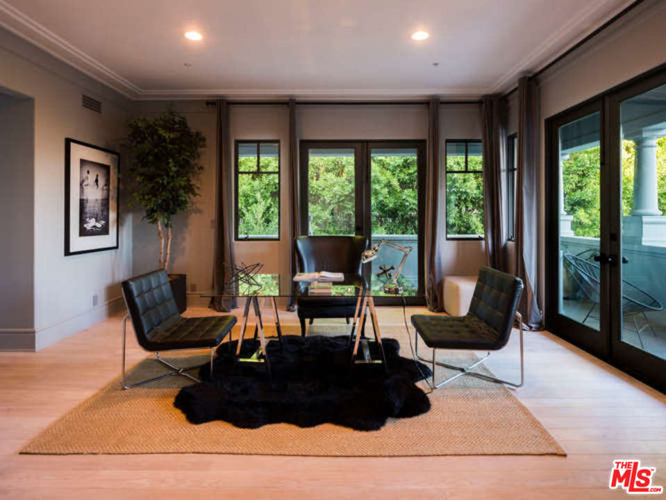 9719 Heather Road Beverly Hills, CA 90210 - Photo 20 of 32