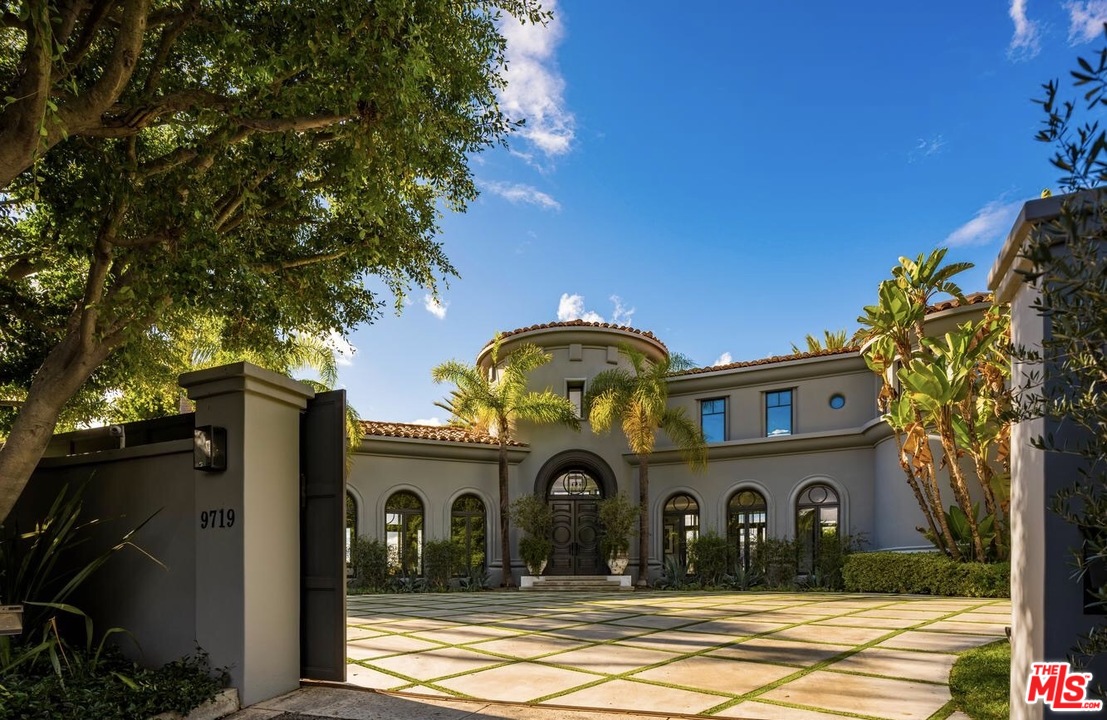 9719 Heather Road Beverly Hills, CA 90210 - Photo 28 of 32