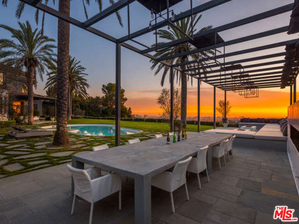9719 Heather Road Beverly Hills, CA 90210 - Photo 31 of 32