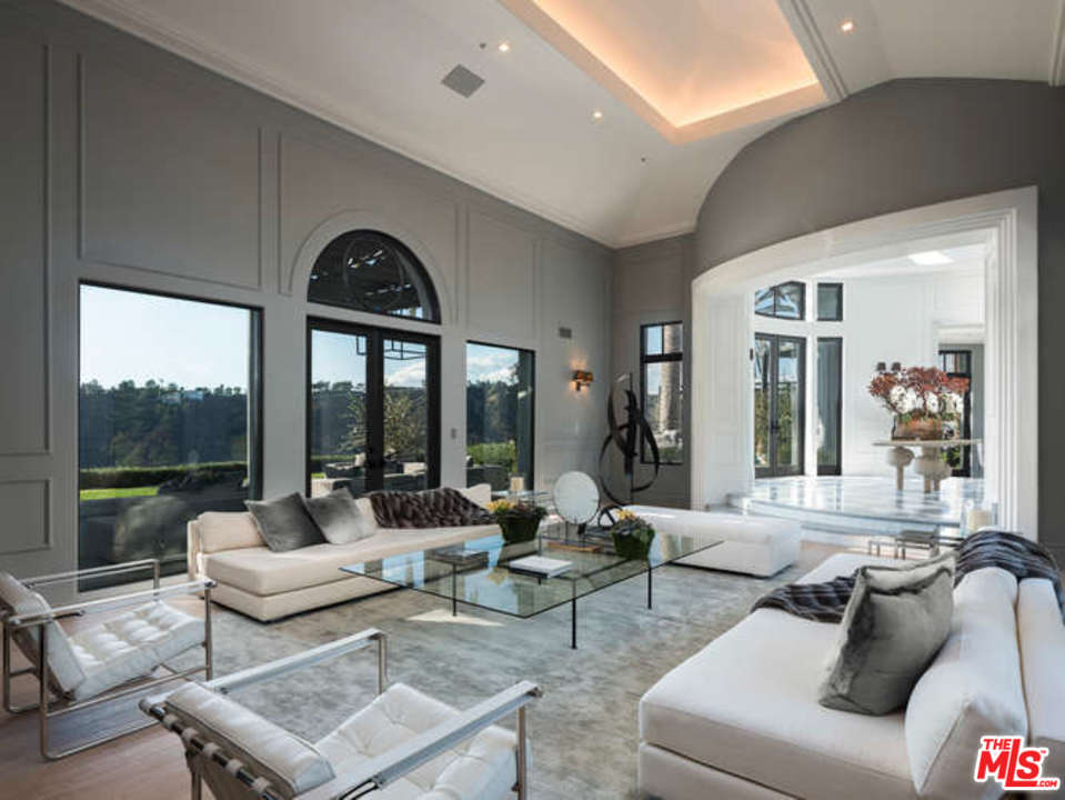 9719 Heather Road Beverly Hills, CA 90210 - Photo 5 of 32