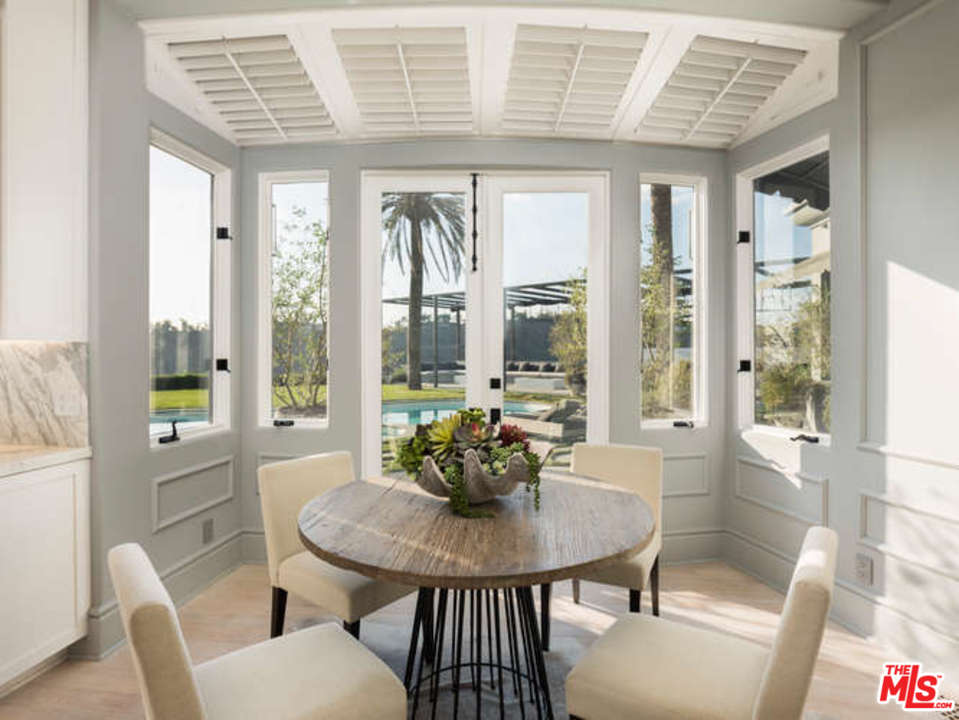 9719 Heather Road Beverly Hills, CA 90210 - Photo 10 of 32