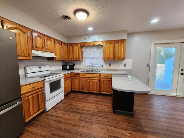 $1,800 | 3409 Northeast 22nd Court, Ocala, FL 34479