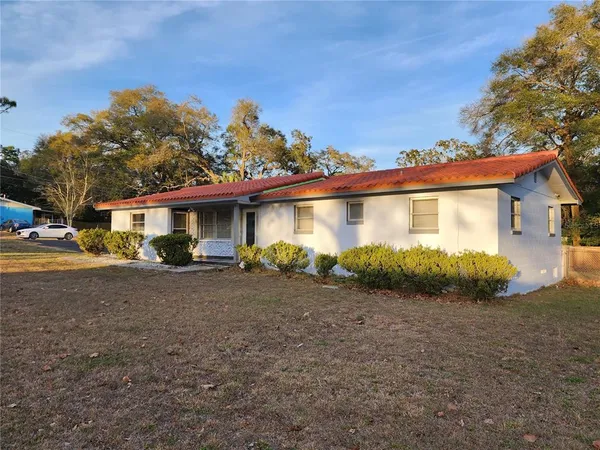 $1,800 | 3409 Northeast 22nd Court, Ocala, FL 34479