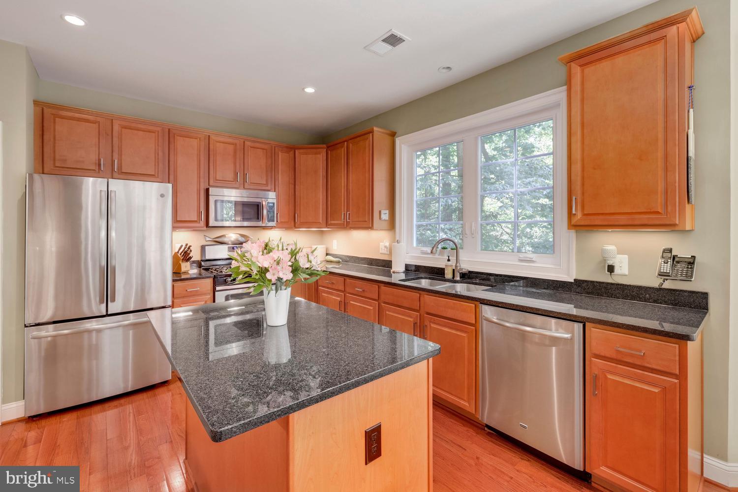 4005 Hummer Road Annandale, VA 22003 - Photo 11 of 51 Gallery Image 11