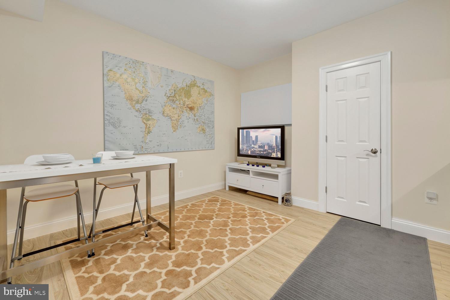 4005 Hummer Road Annandale, VA 22003 - Photo 37 of 51 Gallery Image 37
