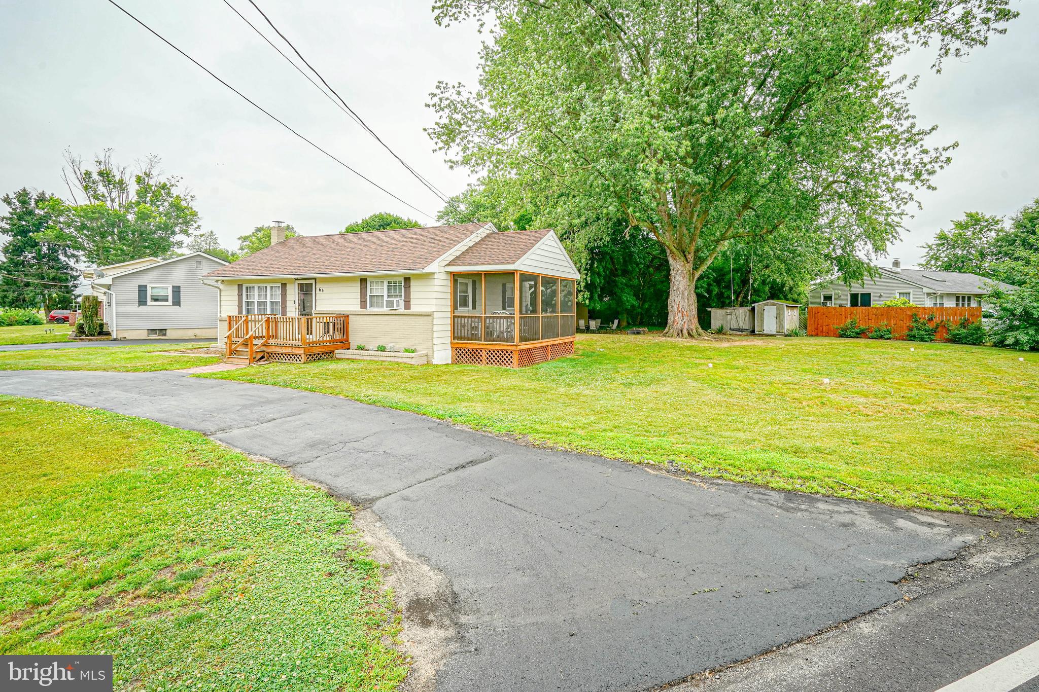 64 South Tilbury Road Salem, NJ 08079 - Photo 2 of 41