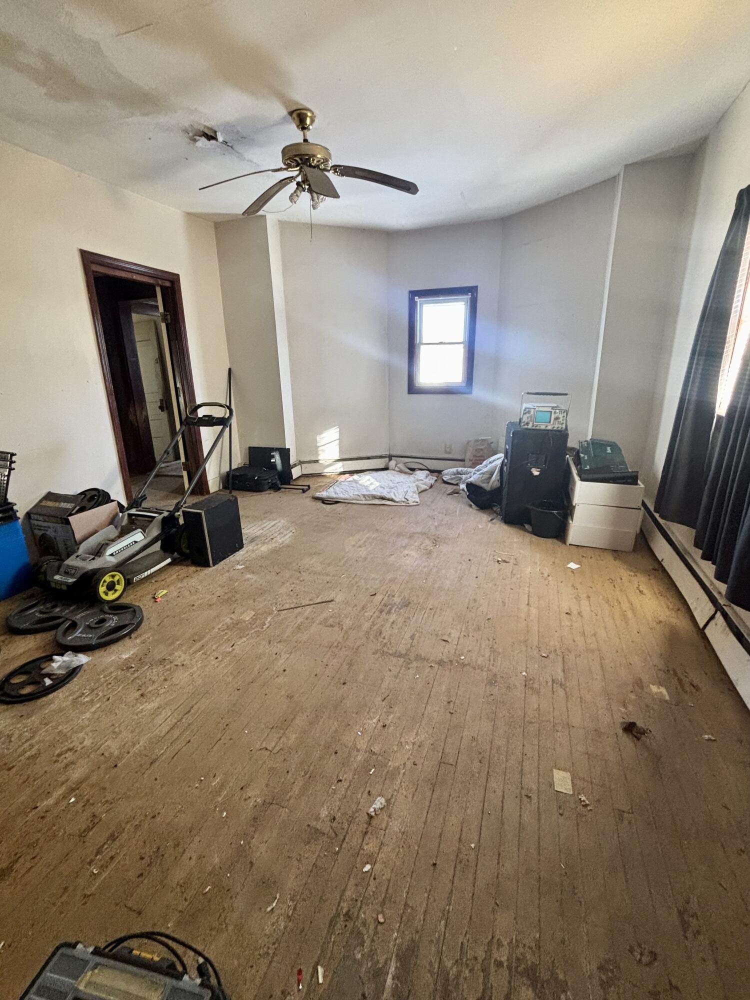 45 Water Street Waterville, ME 04901 - Photo 19 of 50 Upper Apartments