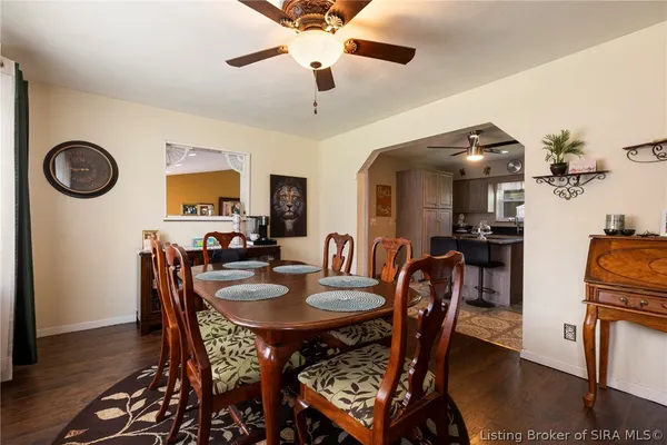 $215,000 | 823 Elmwood Avenue, New Albany, IN 47150