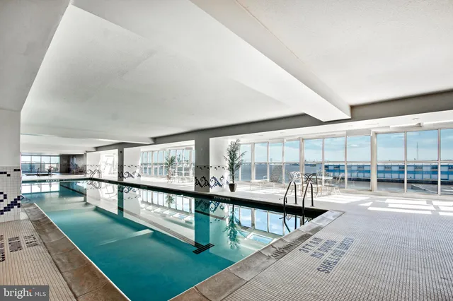 $2,600 | 717 South Christopher Columbus Boulevard, Unit 1505, Philadelphia, PA 19147