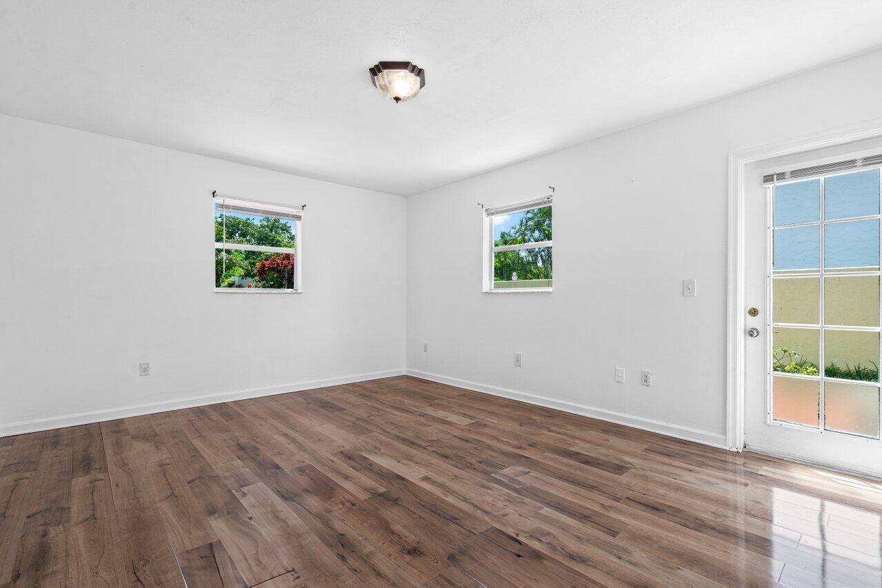 249 Northwest 4th Diagonal Boca Raton, FL 33432 - Photo 20 of 46 020-249Northwest4thDiagonal-BocaRaton-FL