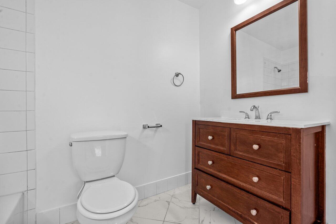 249 Northwest 4th Diagonal Boca Raton, FL 33432 - Photo 21 of 46 023-249Northwest4thDiagonal-BocaRaton-FL