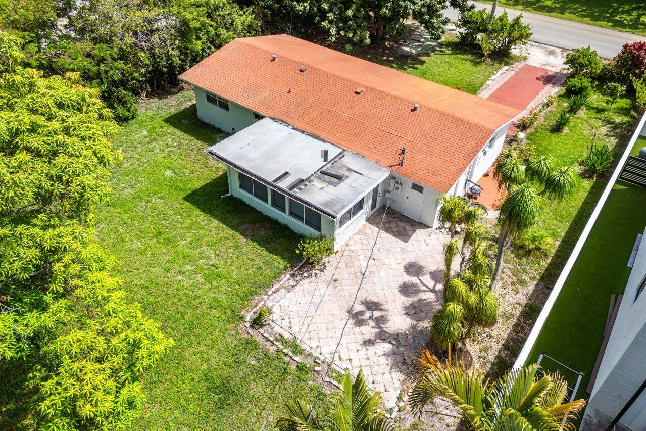 249 Northwest 4th Diagonal Boca Raton, FL 33432 - Photo 34 of 46 039-249Northwest4thDiagonal-BocaRaton-FL