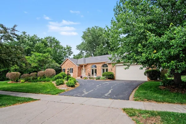 $450,000 | 1795 Pembroke Street Southeast, Grand Rapids, MI 49508