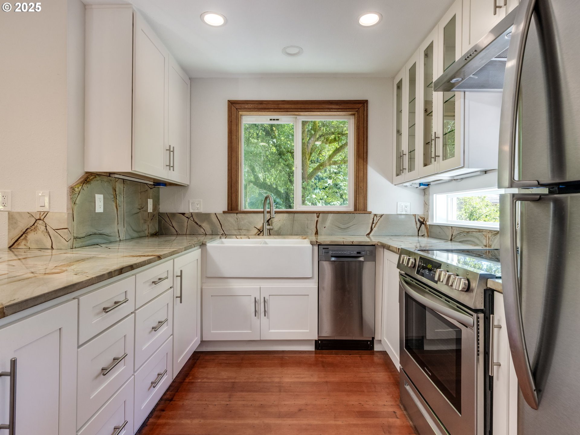 1600 Southwest Borland Road West Linn, OR 97068 - Photo 10 of 26 Gallery Image 10