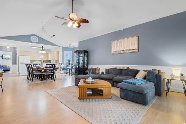 $1,400 | 4891 Luster Leaf Circle, Unit 401, Myrtle Beach, SC 29577