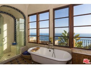 21424 Deerpath Lane Malibu, CA 90265 - Photo 13 of 22