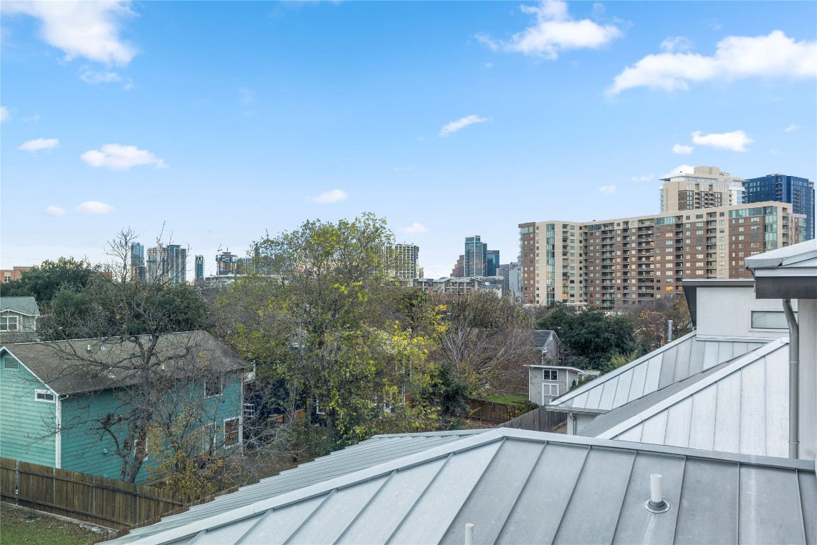1105 East 12th Street Austin, TX 78702 - Photo 24 of 28 a view of a city from a balcony