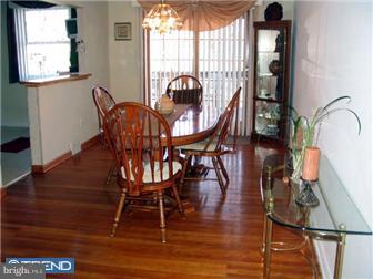 1416 Powell Road Brookhaven, PA 19015 - Photo 3 of 12