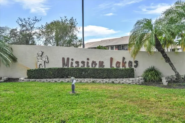$1,895 | 275 Mission Trail West, Unit H, Venice, FL 34285