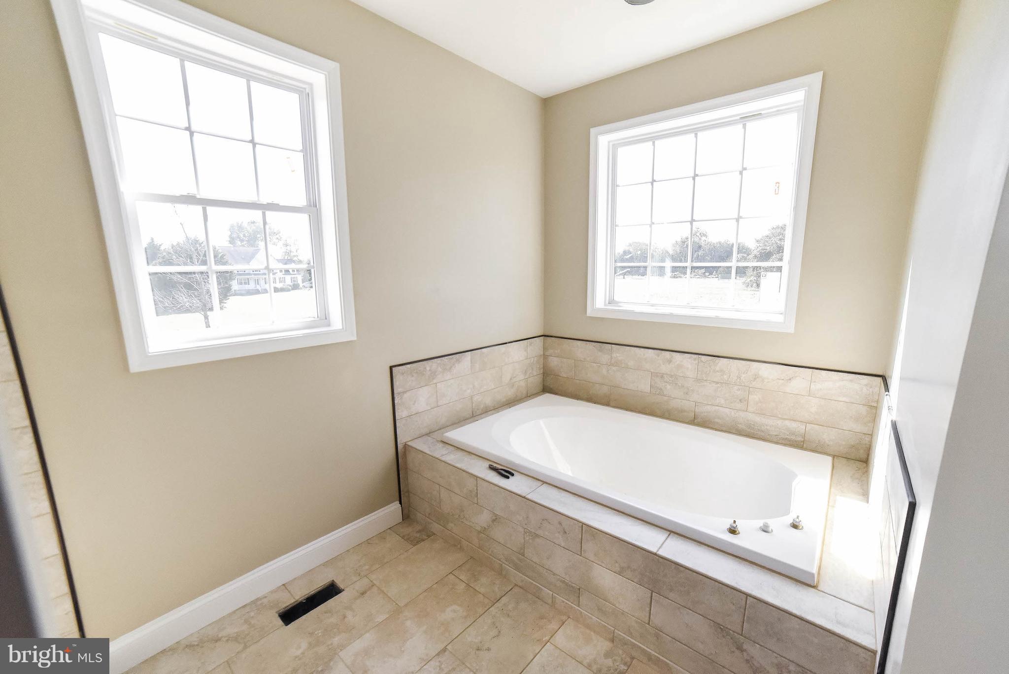48784 Packer Court St. Inigoes, MD 20684 - Photo 18 of 25 Bath (Master)